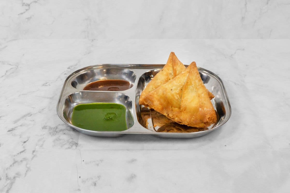 Samosas (2 pcs)