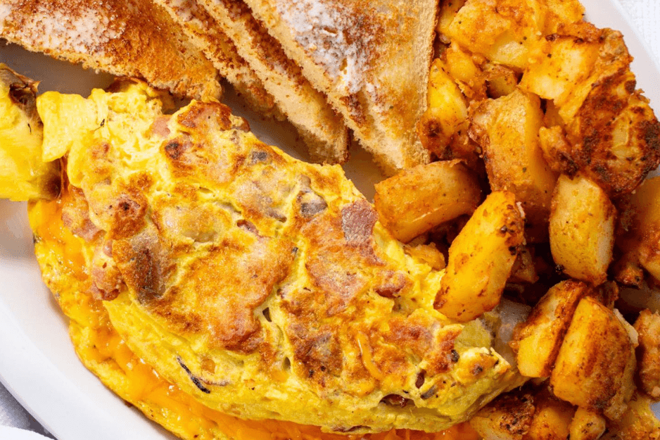 Classic Ham and Cheese Cheddar Cheese Omelette