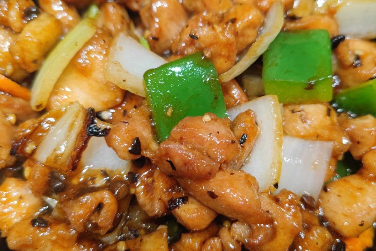 Chicken in Black Bean Sauce