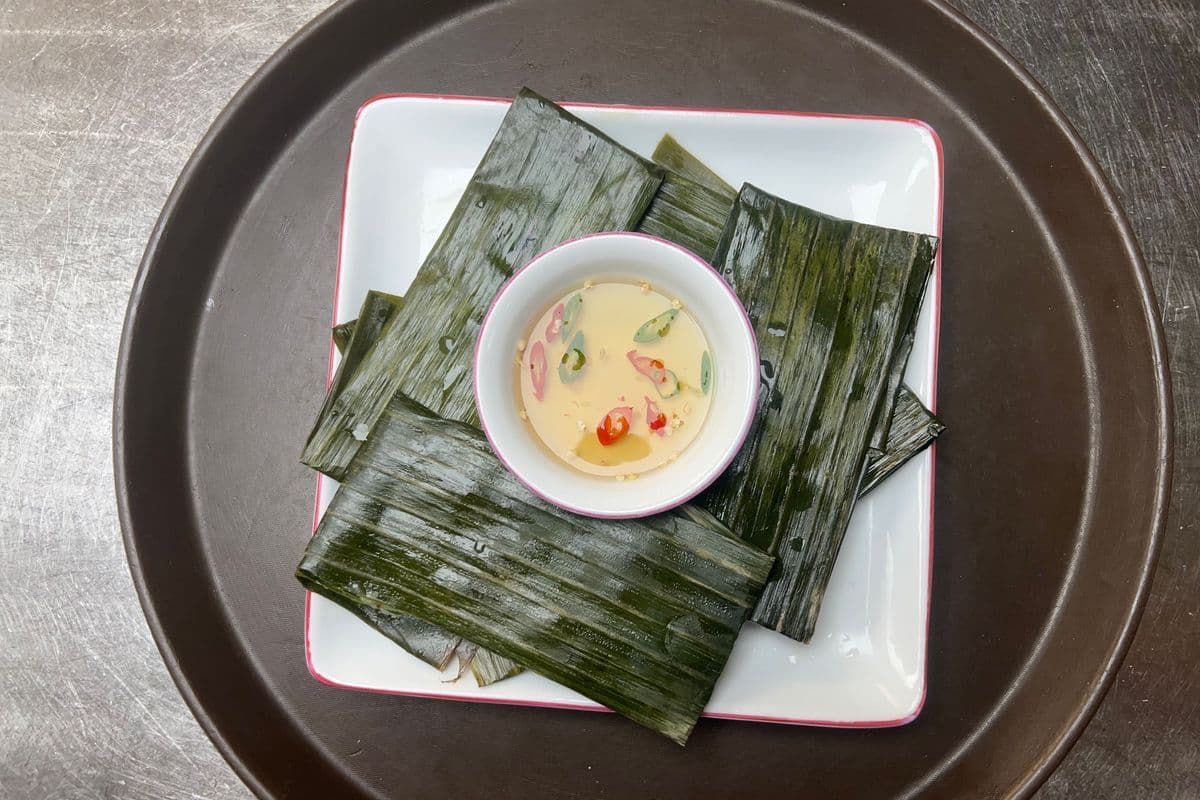 20. Shrimp Rice Cake - Banh Nam