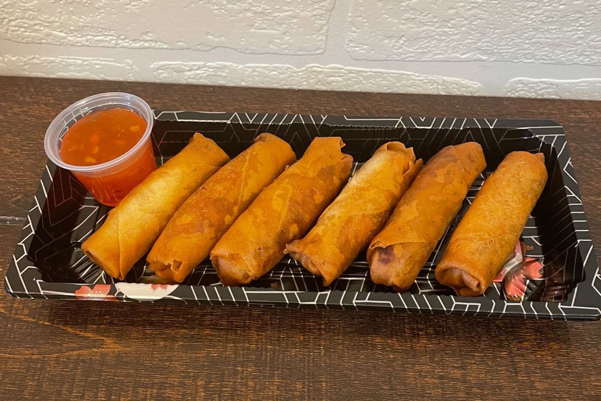 Veggie Spring Rolls (6 pcs)