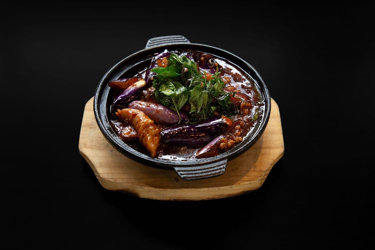 Eggplant Pork in Hot Garlic Sauce 魚香茄子