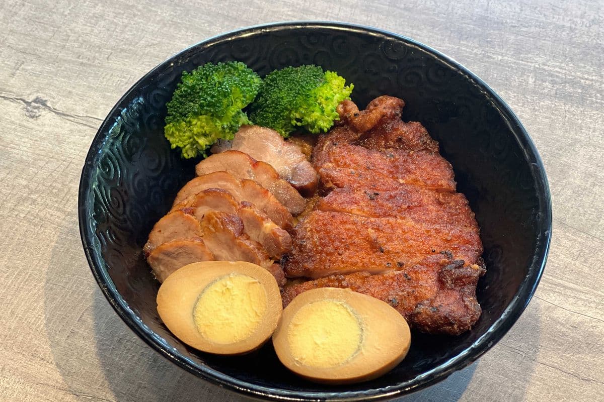 F44 DeepFried Pork Chop & BBQ Por with Honey Sauce on Rice 叉燒豬排飯