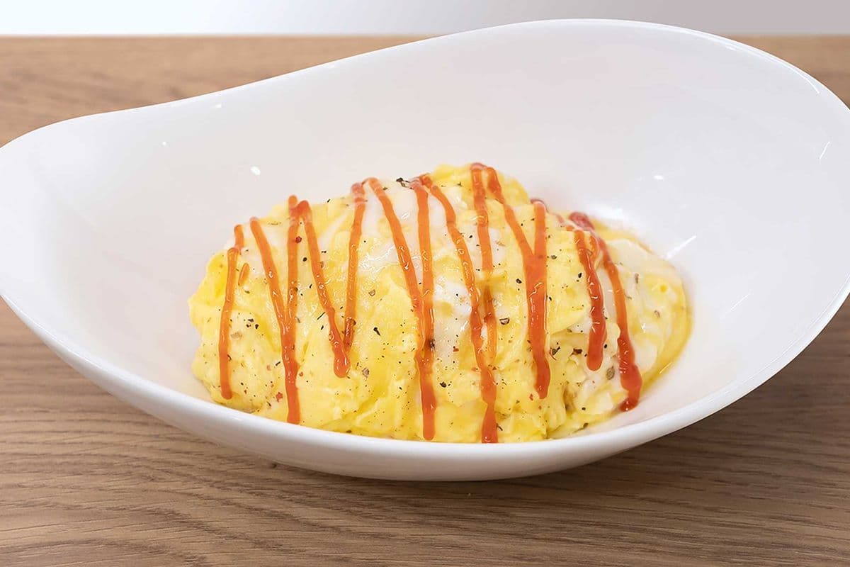 Omurice (Japanese Omelette Rice)