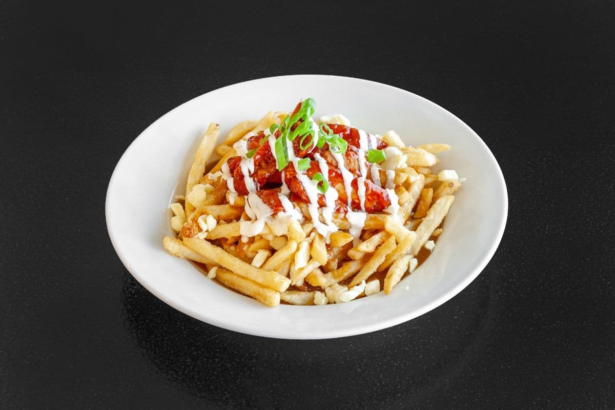 Buffalo Chicken Poutine