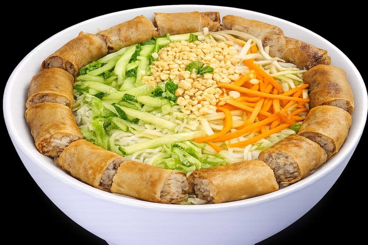 21. Pork Spring Rolls (4 pcs) on Vermicelli