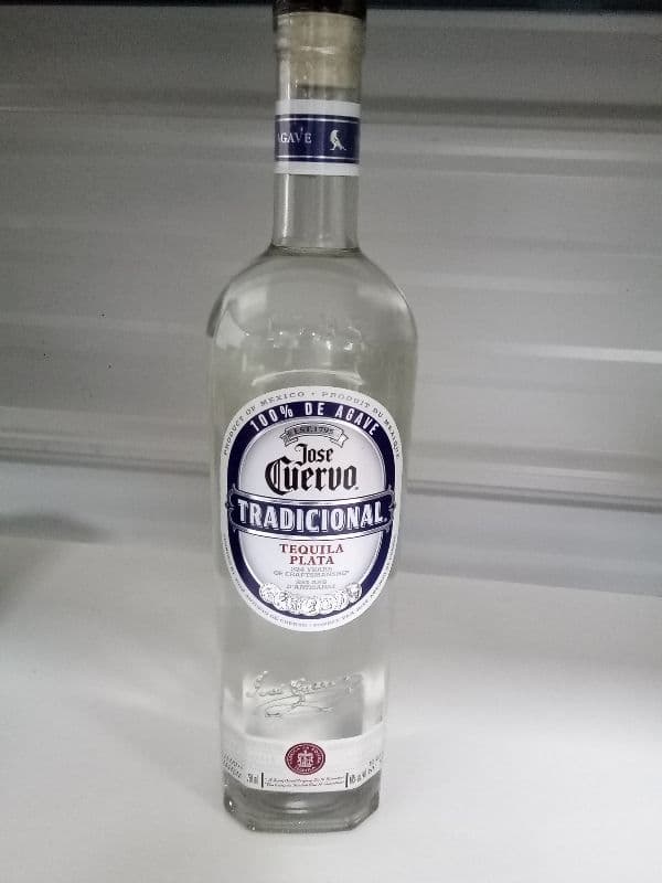 Jose Cuervo Tradicional Silver (750 ml)