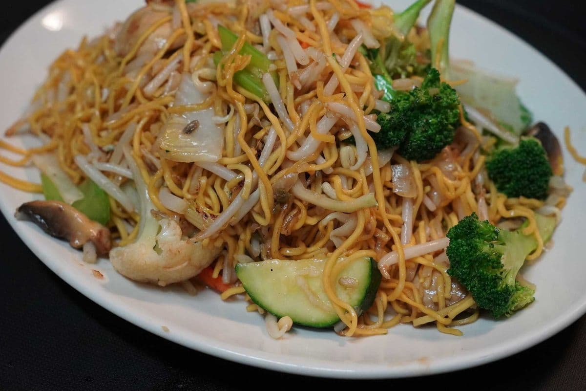64. Vegetables Chow Mein 杂菜炒面
