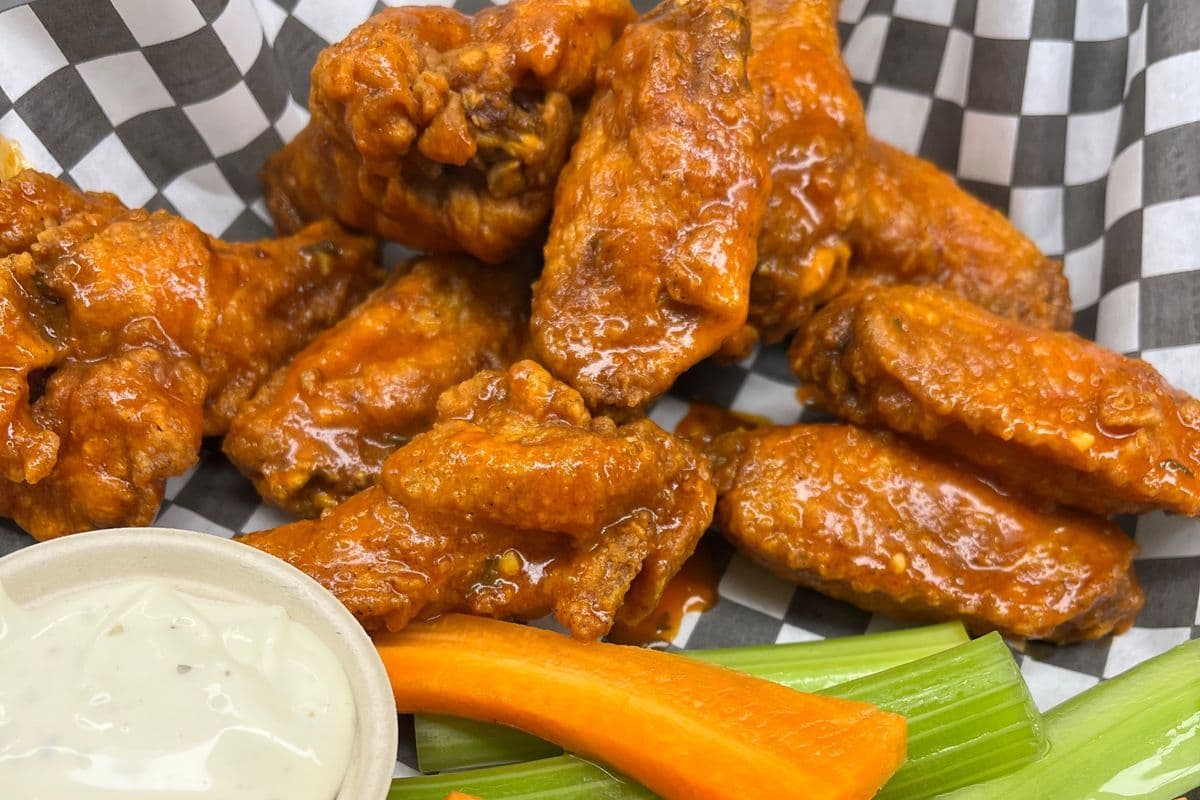 1Lbs. Chicken Wings
