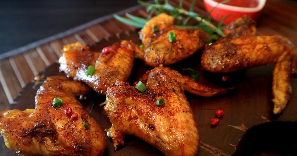 Sticky Fish Sauce Whole Chicken Wing (4 pcs)