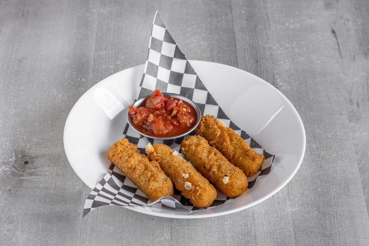 Batonnets (4 mcx) de mozzarella / Mozzarella Sticks (4)