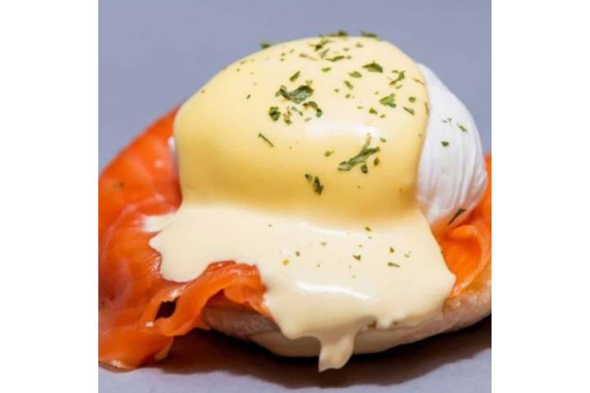 Smoked Salmon Benny