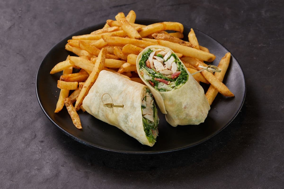 CHICKEN CAESAR WRAP
