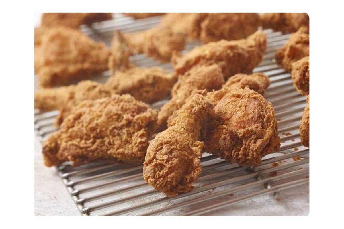 2 Piece Chicken + Regular Fries