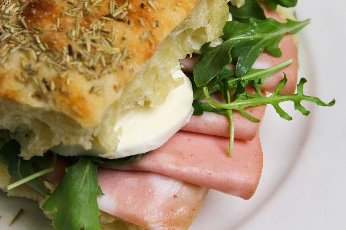 Focaccia Mortadella