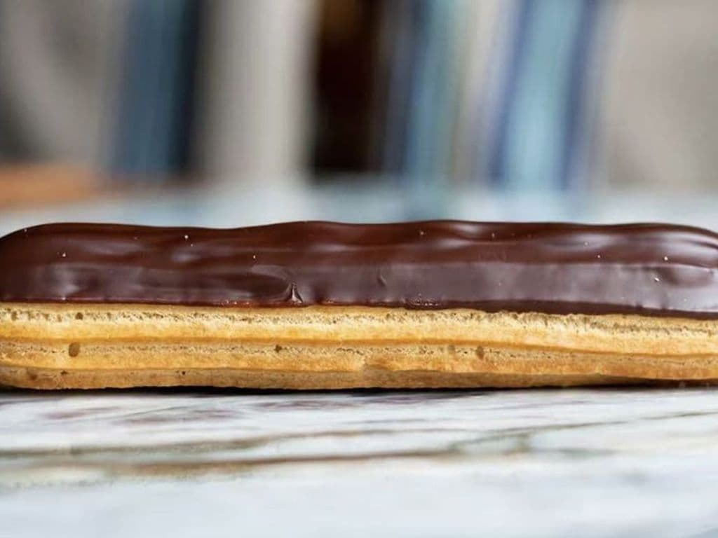 Eclair - Chocolate