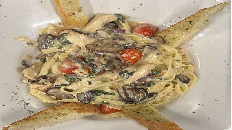 Rockefeller Chicken Fettuccini