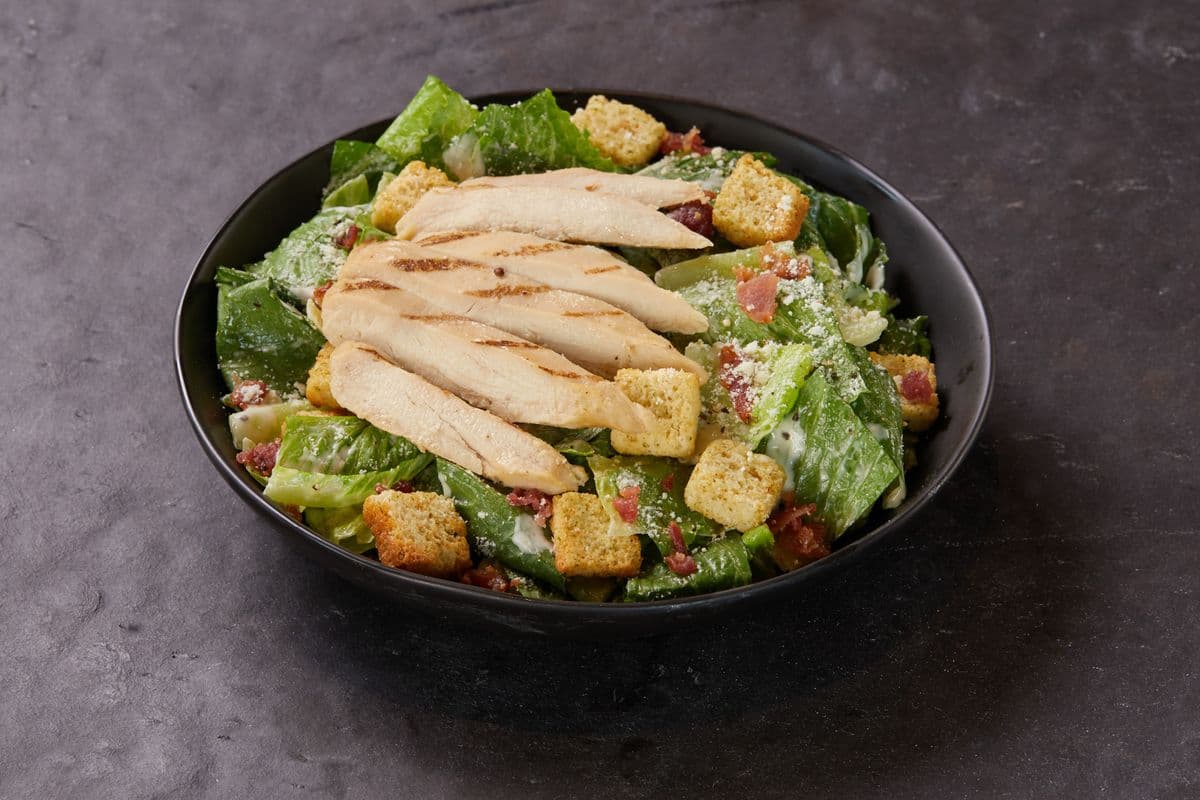 CHICKEN CAESAR SALAD