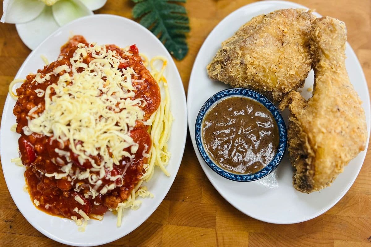 Fried Chicken & Filipino Style Spaghetti