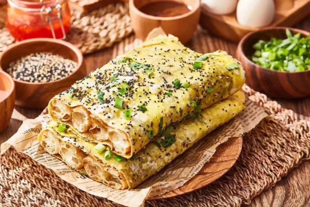 114. Tianjin Saviour Crepe - 天津煎饼果子 (油条/薄脆)