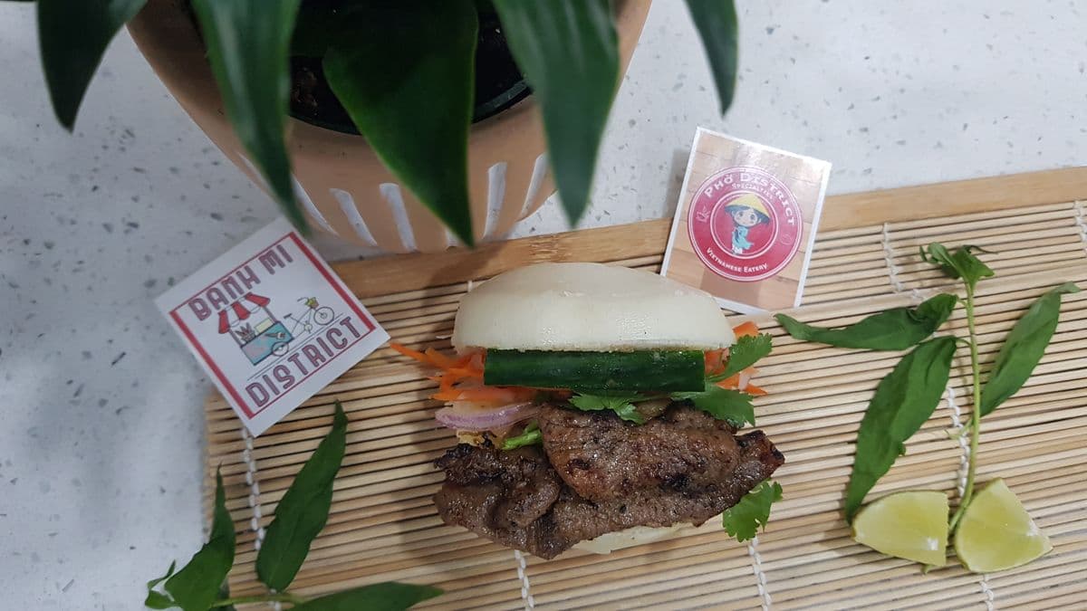 1332. Grilled Pork Bao Burgers (2 pcs)