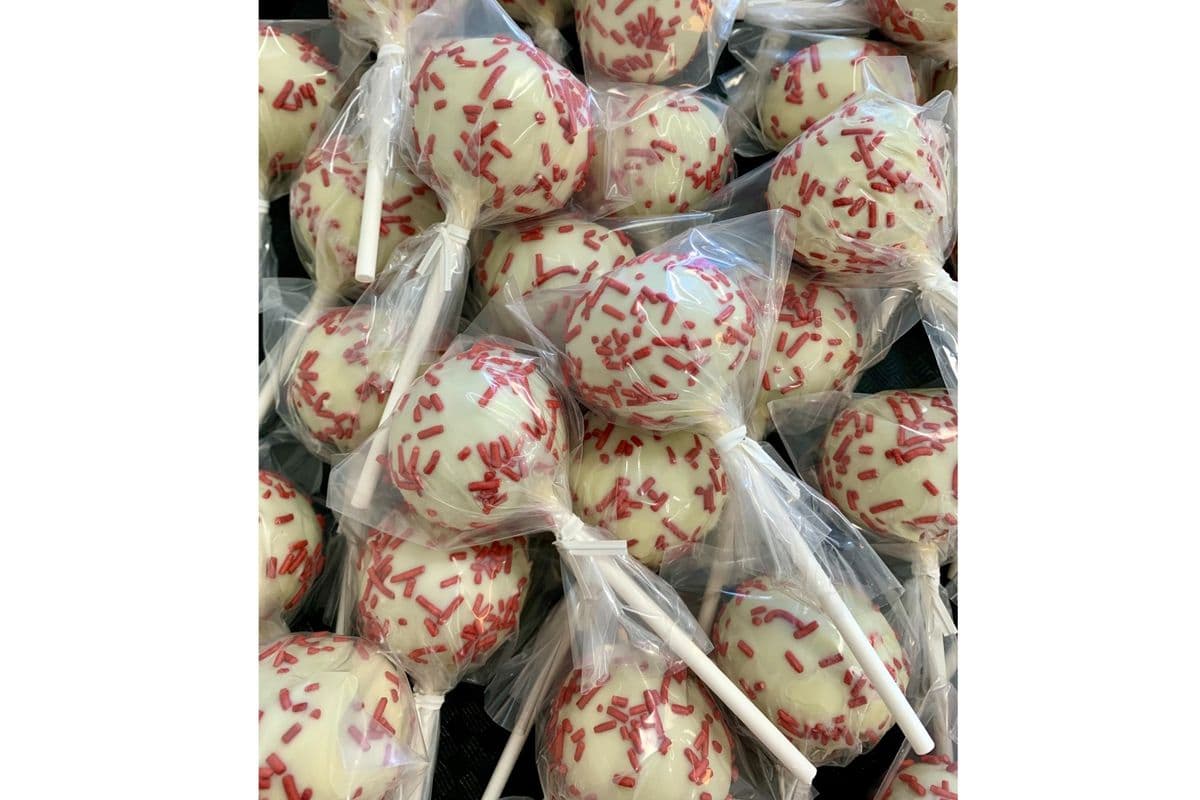 Red Velvet Cake Pop