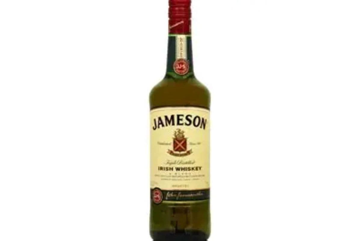 Jameson Irish Whiskey - 750ml (1 x 750ml)