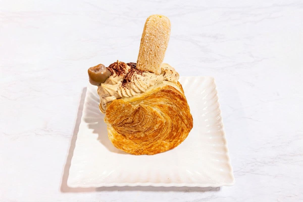 Tiramisu Croissant