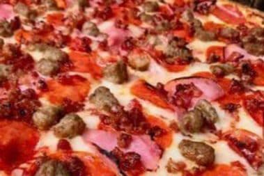 Classic Halal Meat lovers Pizza Small