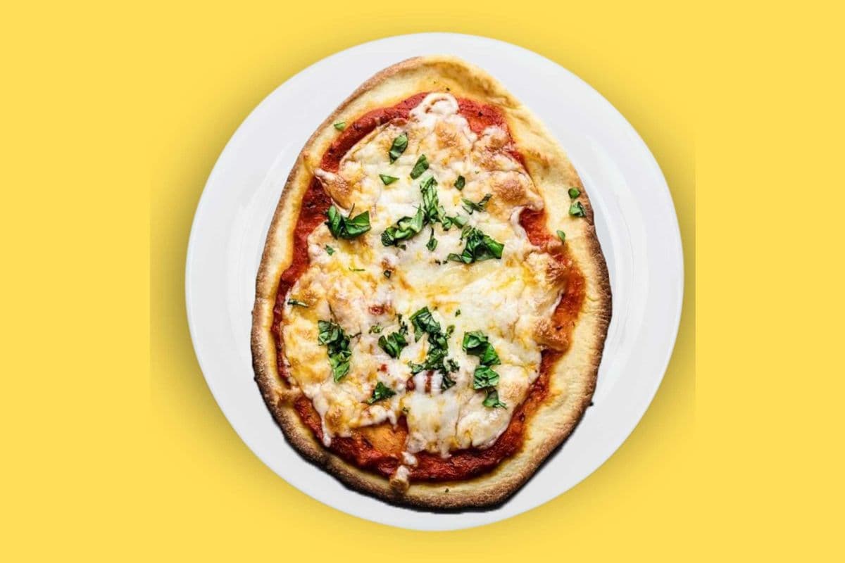 Naan Pizza