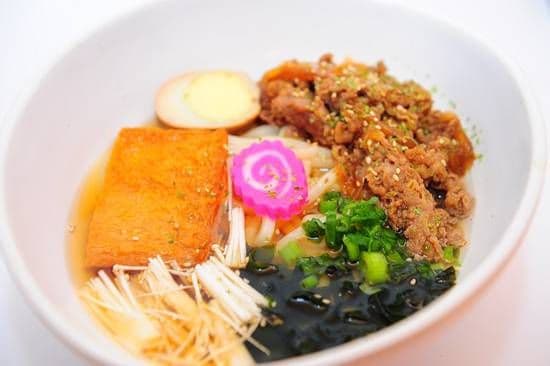 M1. Donburi Gyuu Udon / M1. 招牌牛肉乌冬