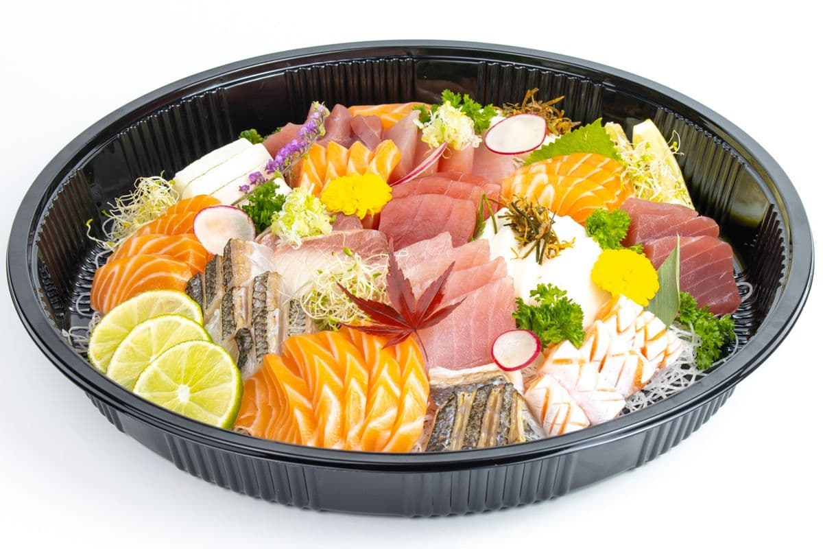 Large Sashimi Tray (60 Pcs)