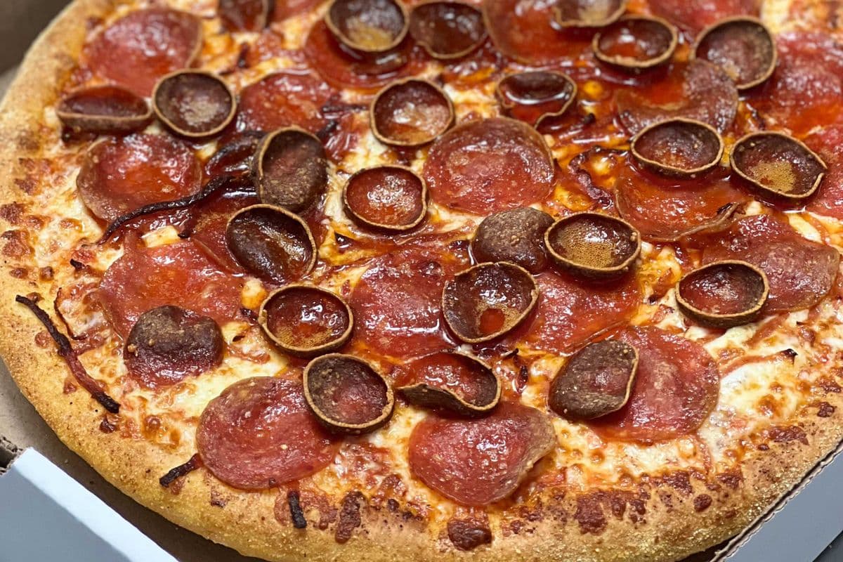 Large Pepperoni Lovers Pizza