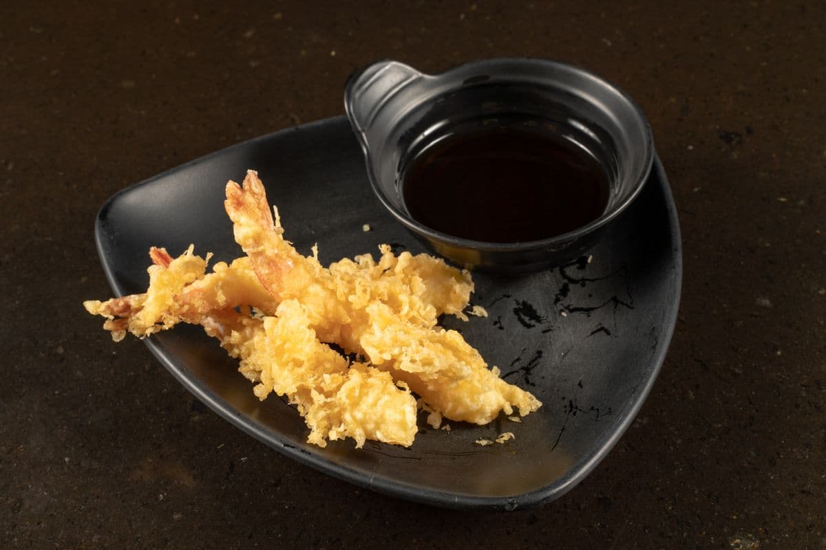 66. Crevettes tempura (3 mcx) / Shrimp Tempura (3 pcs)