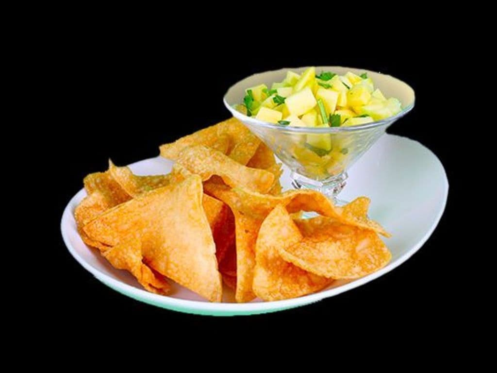 Mango Salsa with Wonton Chips