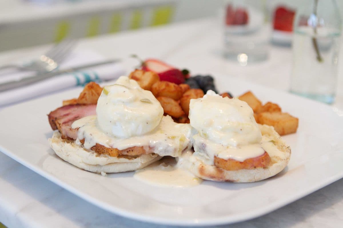 Eggs Benedict