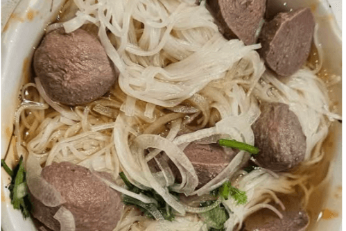 #4. Noodle Soup with Beef Ball