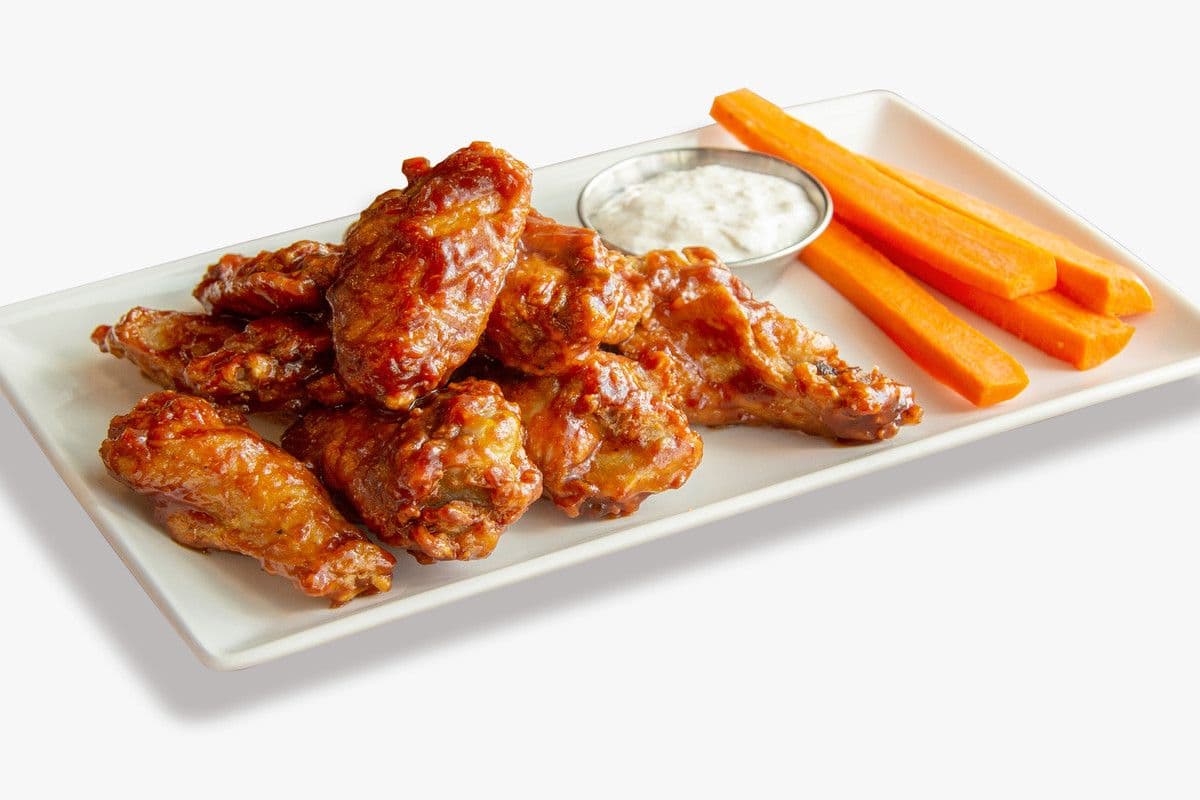 Famoso Wings