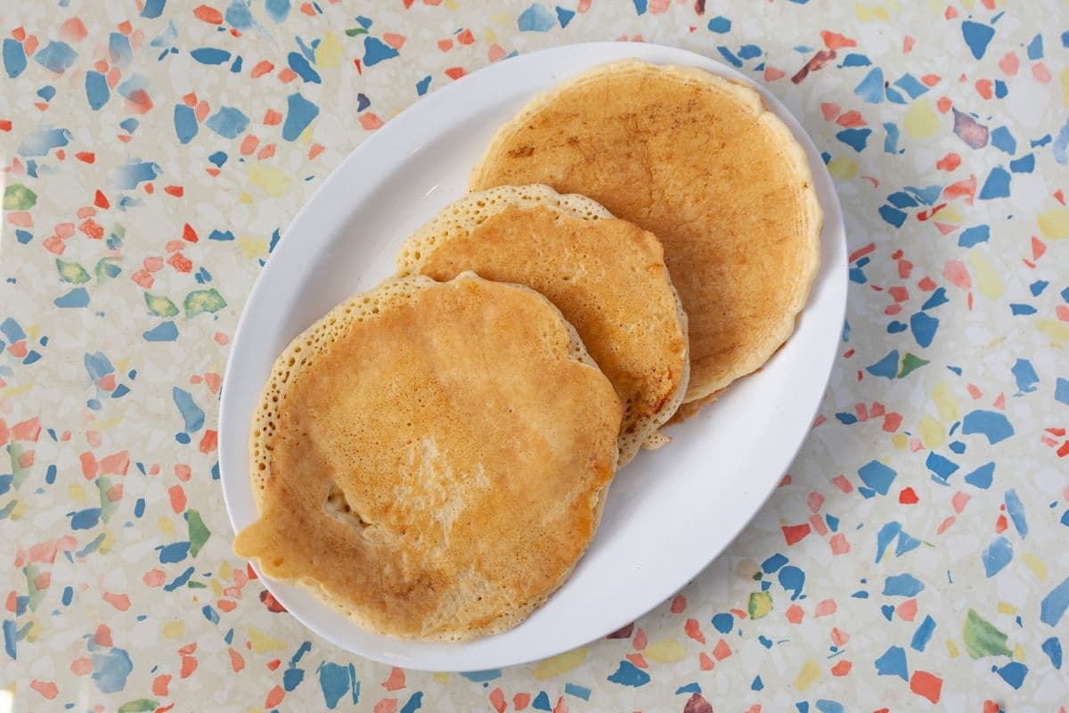 Flapjacks with Syrup (3 pieces)