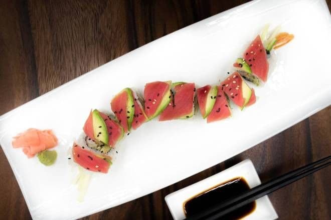 Red Dragon Roll (8pc)