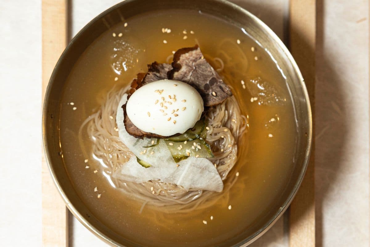 K1. Mool Naeng Myun (물냉면)