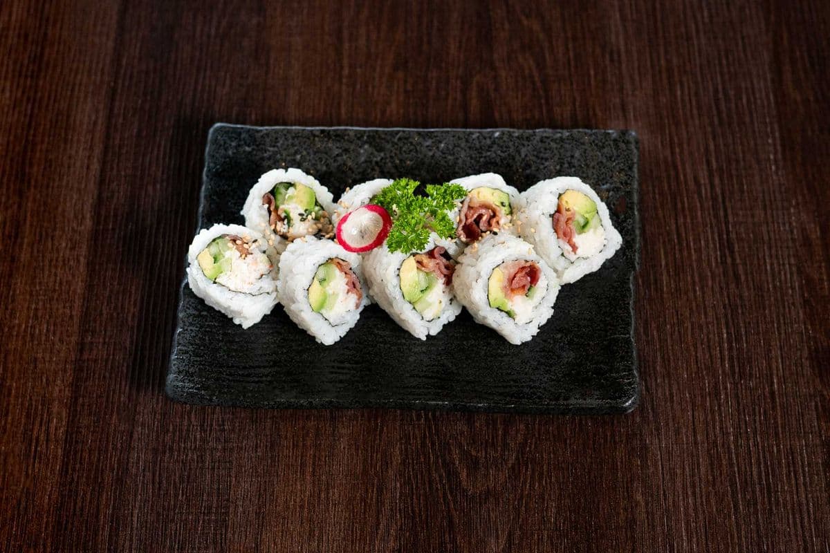 Bacon California Roll
