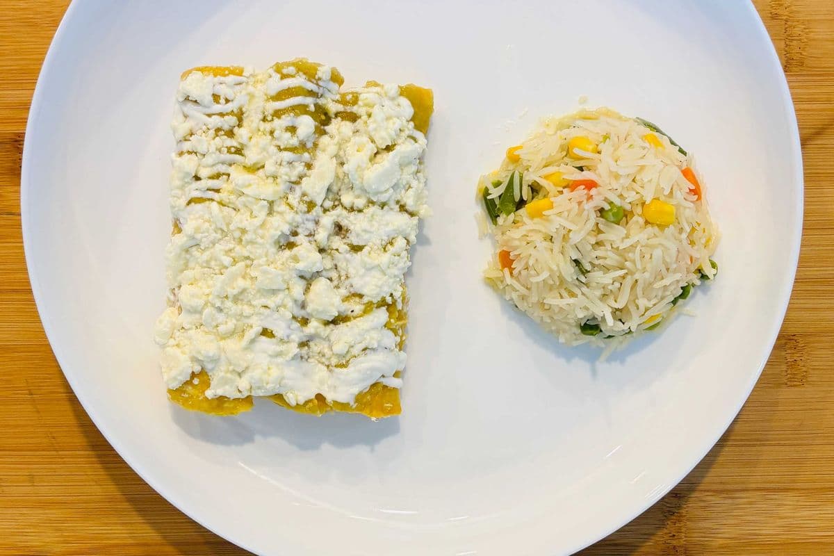 Enchiladas Verdes De Pollo