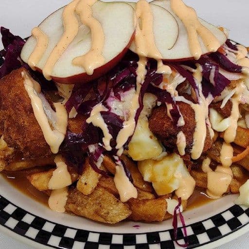 Poutine coq and roll