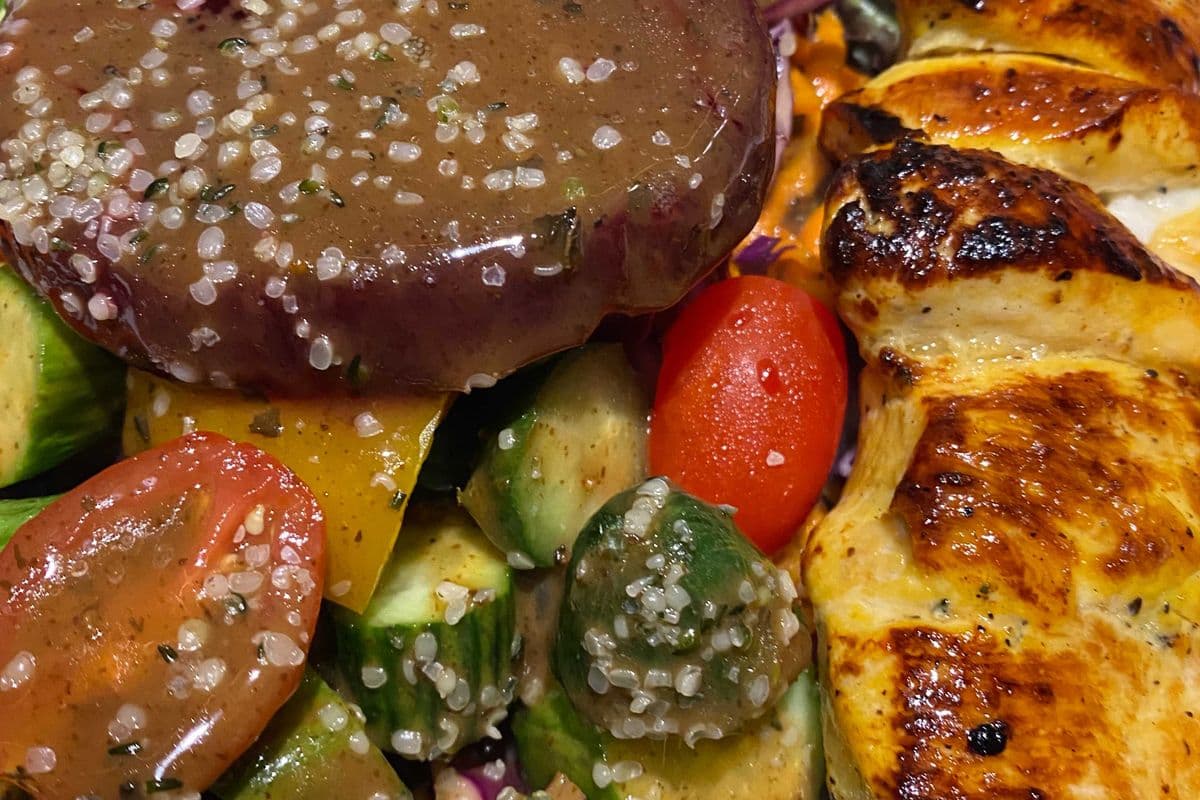 BBQ Chicken kabob with Organic mix Salad