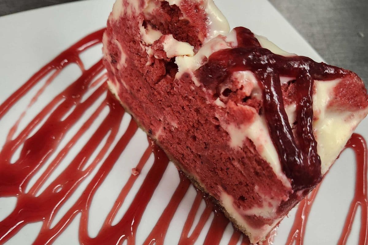 Raspberry Greek Yogurt Cheesecake