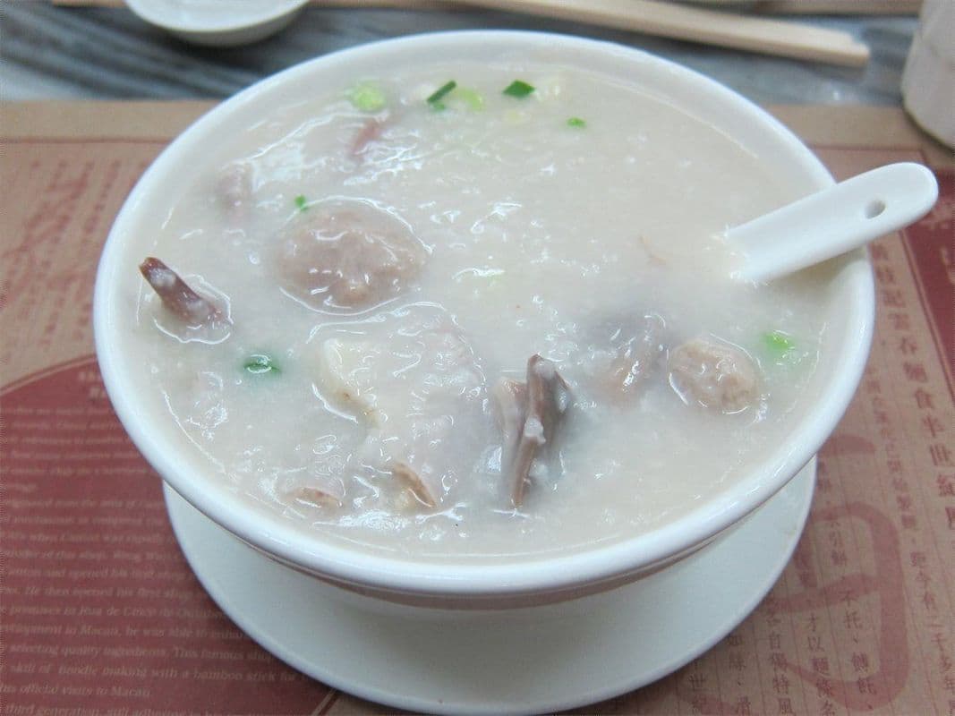 199. Assorted Meat Congee (Pork, Liver, and Kidney)