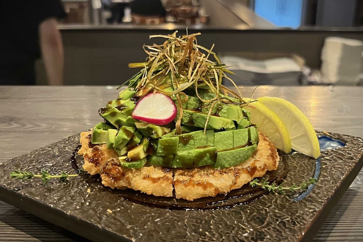Avocado Pizza