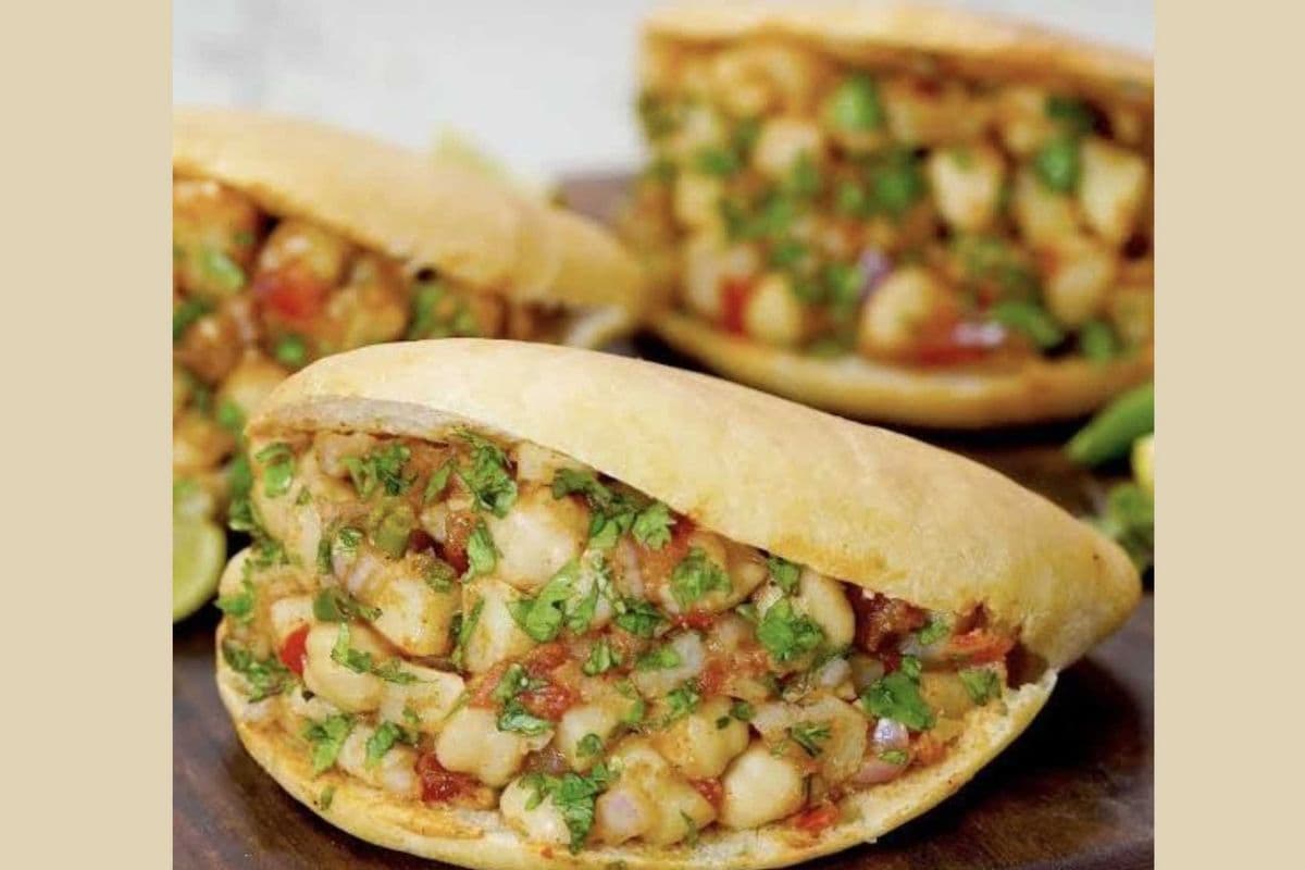 Chole Kulcha