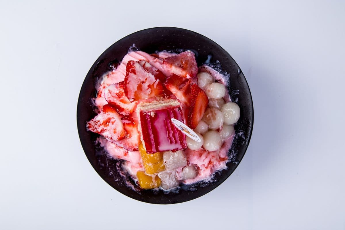 D03. Strawberry Shaved Ice